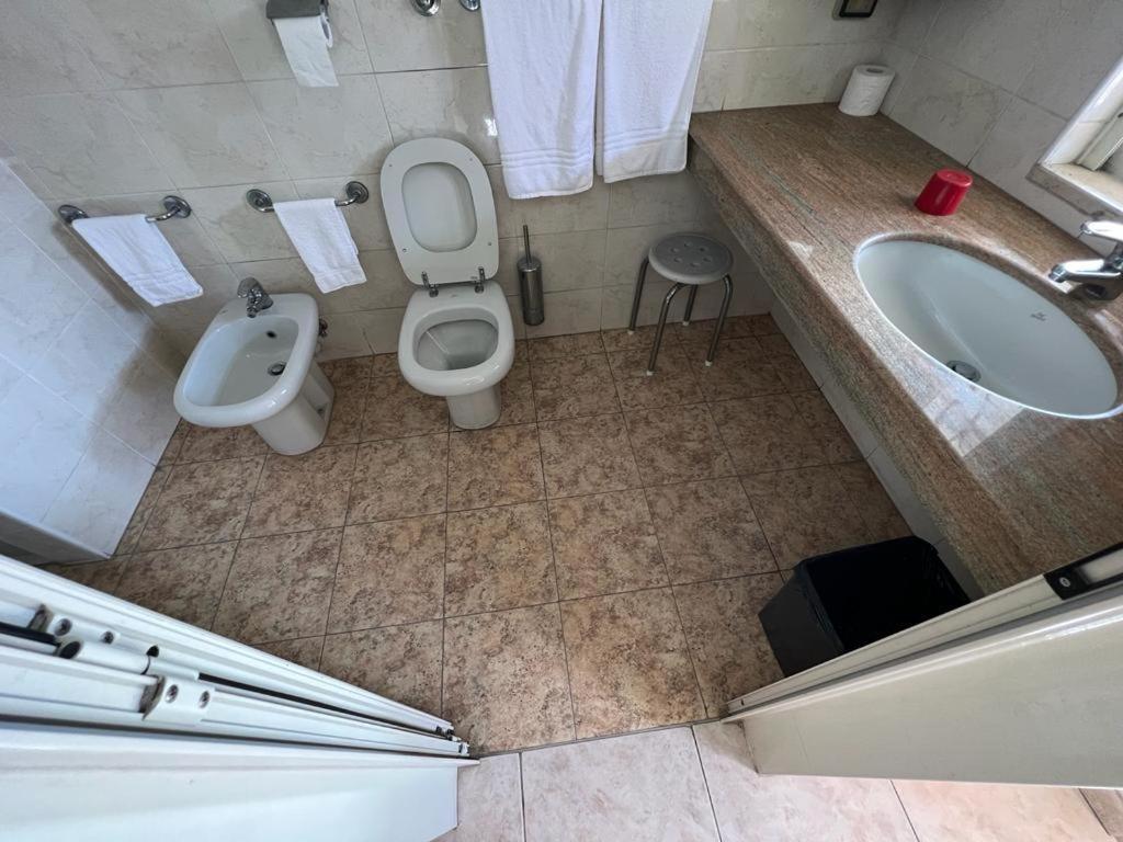 Hotel Mare Pineta Bari Buitenkant foto